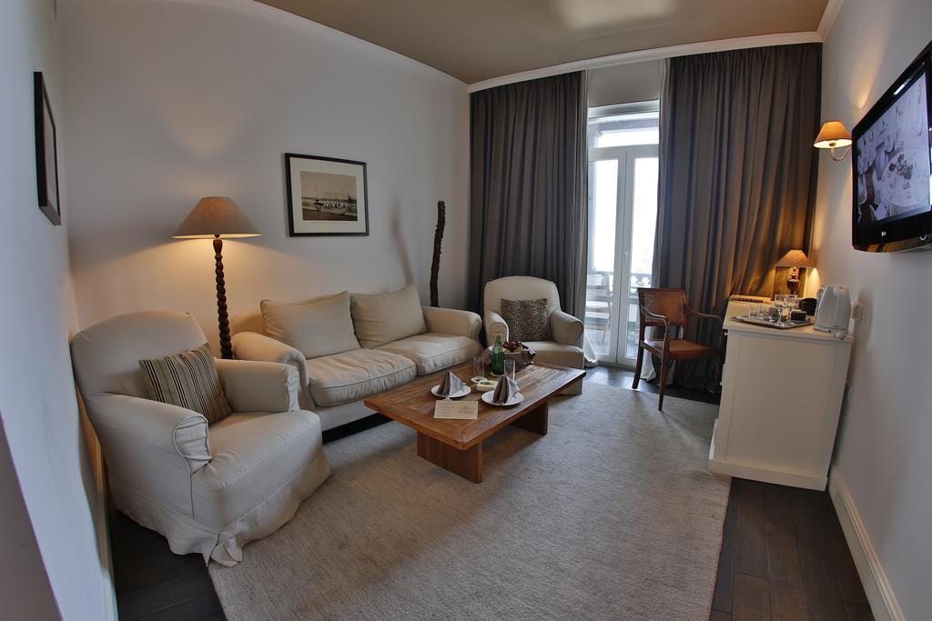 Hvd Boutique Hotel Oasis - Private Beach & Free Parking Altın Kumlar Dış mekan fotoğraf
