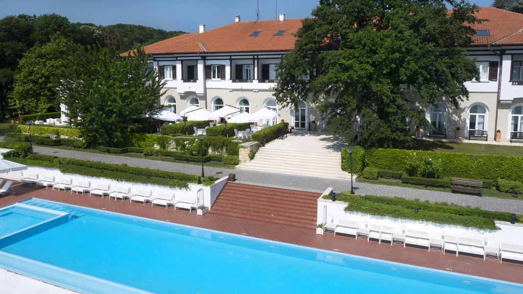 Hvd Boutique Hotel Oasis - Private Beach & Free Parking Altın Kumlar Dış mekan fotoğraf